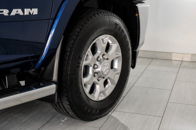 Used 2022 RAM 3500 Laramie AWD/4WD image 58