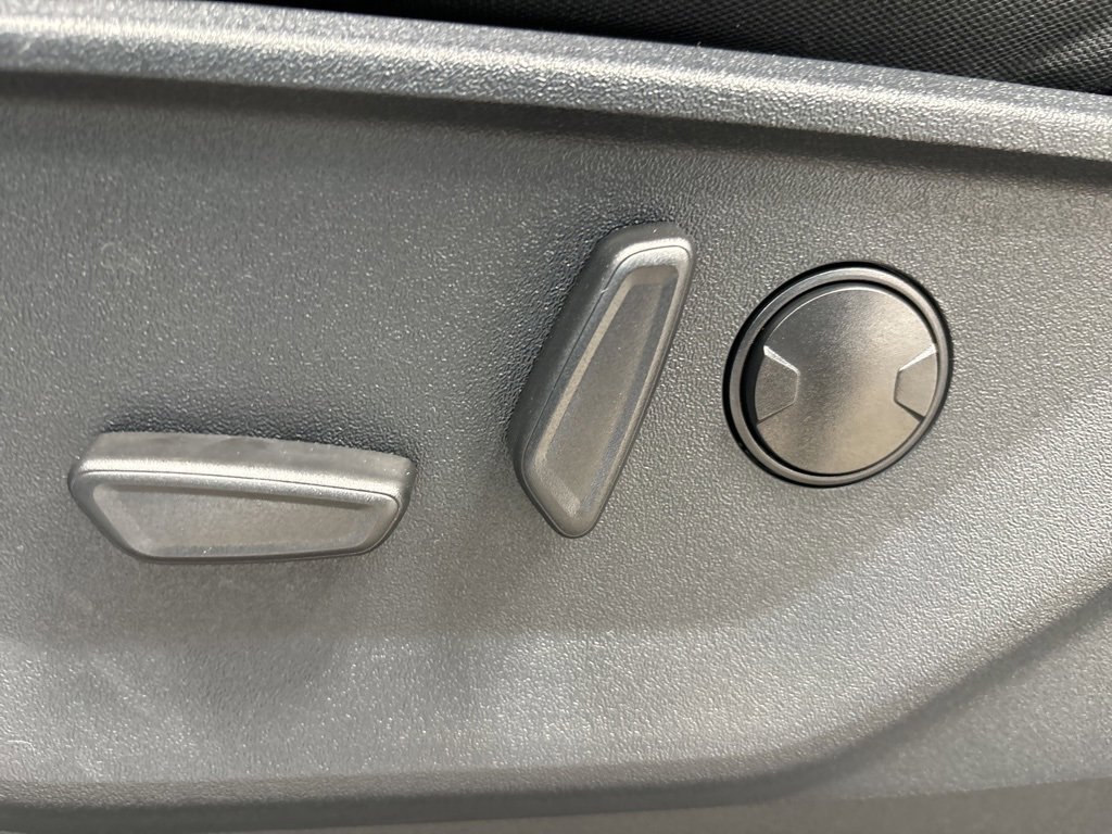 Used 2024 Ford F150 XLT w/ Equipment Group 302A MID image 30