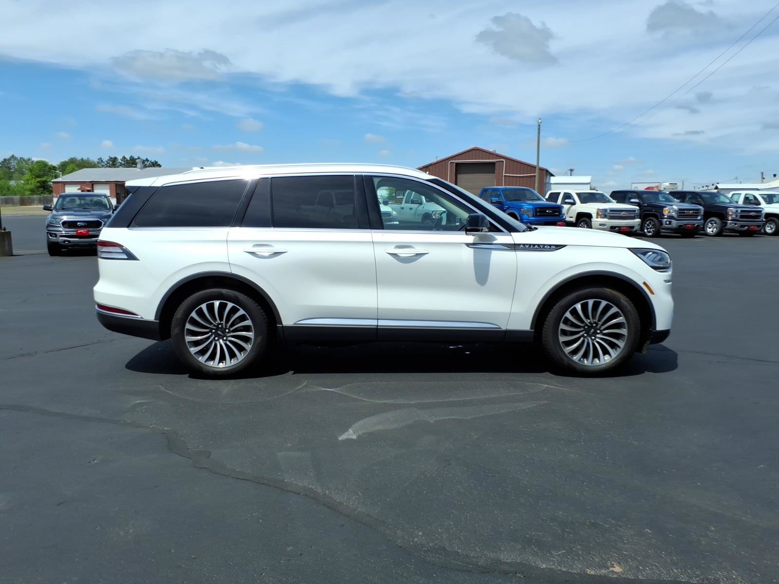 Used 2021 Lincoln Aviator Reserve w/ Elements Package Plus AWD/4WD image 7