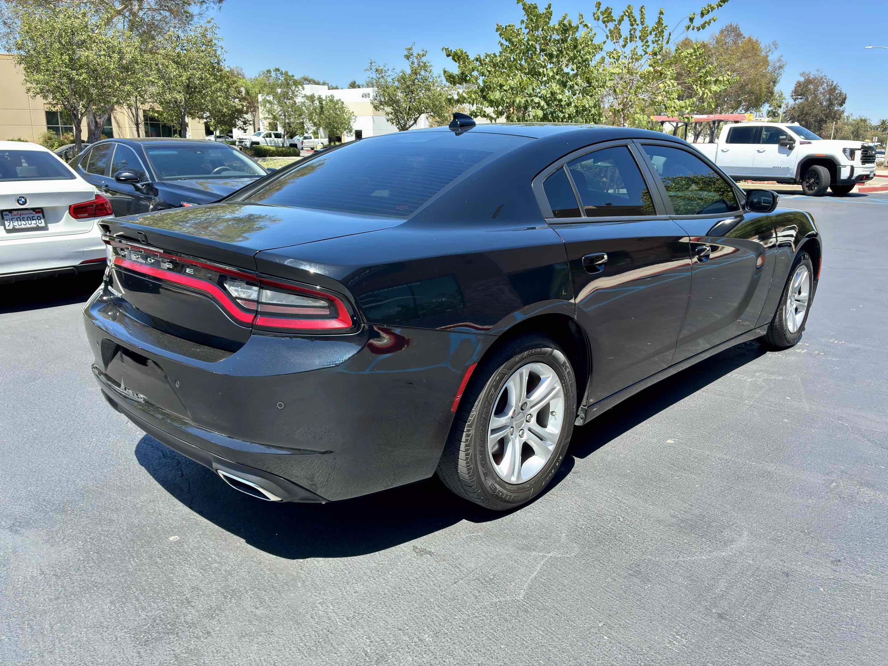 Used 2023 Dodge Charger SXT RWD image 8
