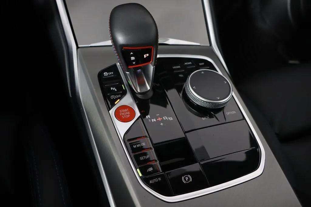Used 2025 BMW M2 RWD image 40