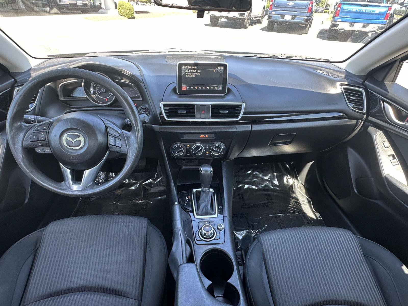Used 2016 MAZDA MAZDA3 i Sport w/ Preferred Equipment Package FWD image 8