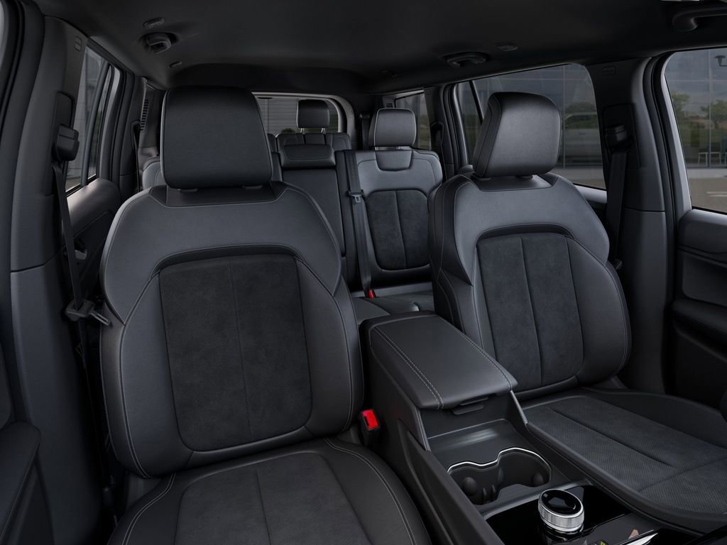 New 2025 Jeep Grand Cherokee L Laredo AWD/4WD image 16
