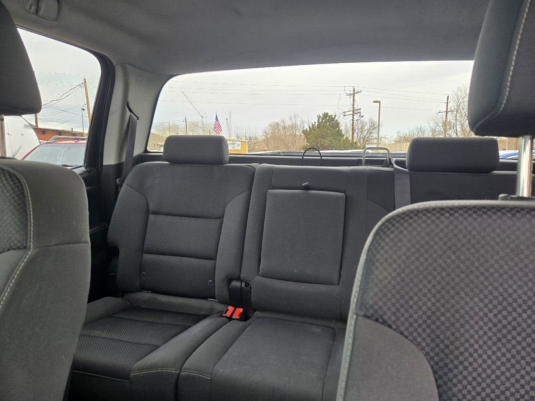 Used 2015 Chevrolet Silverado 2500 LT image 18