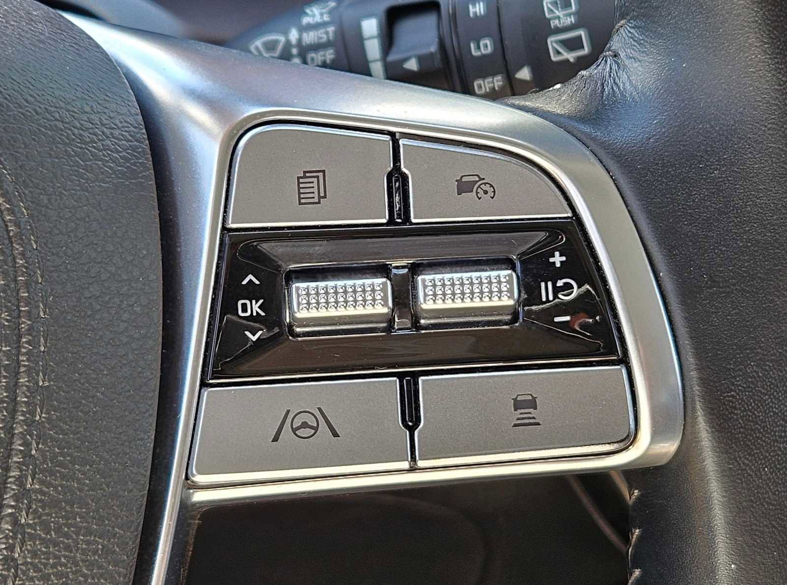 Used 2025 Kia Telluride S image 23