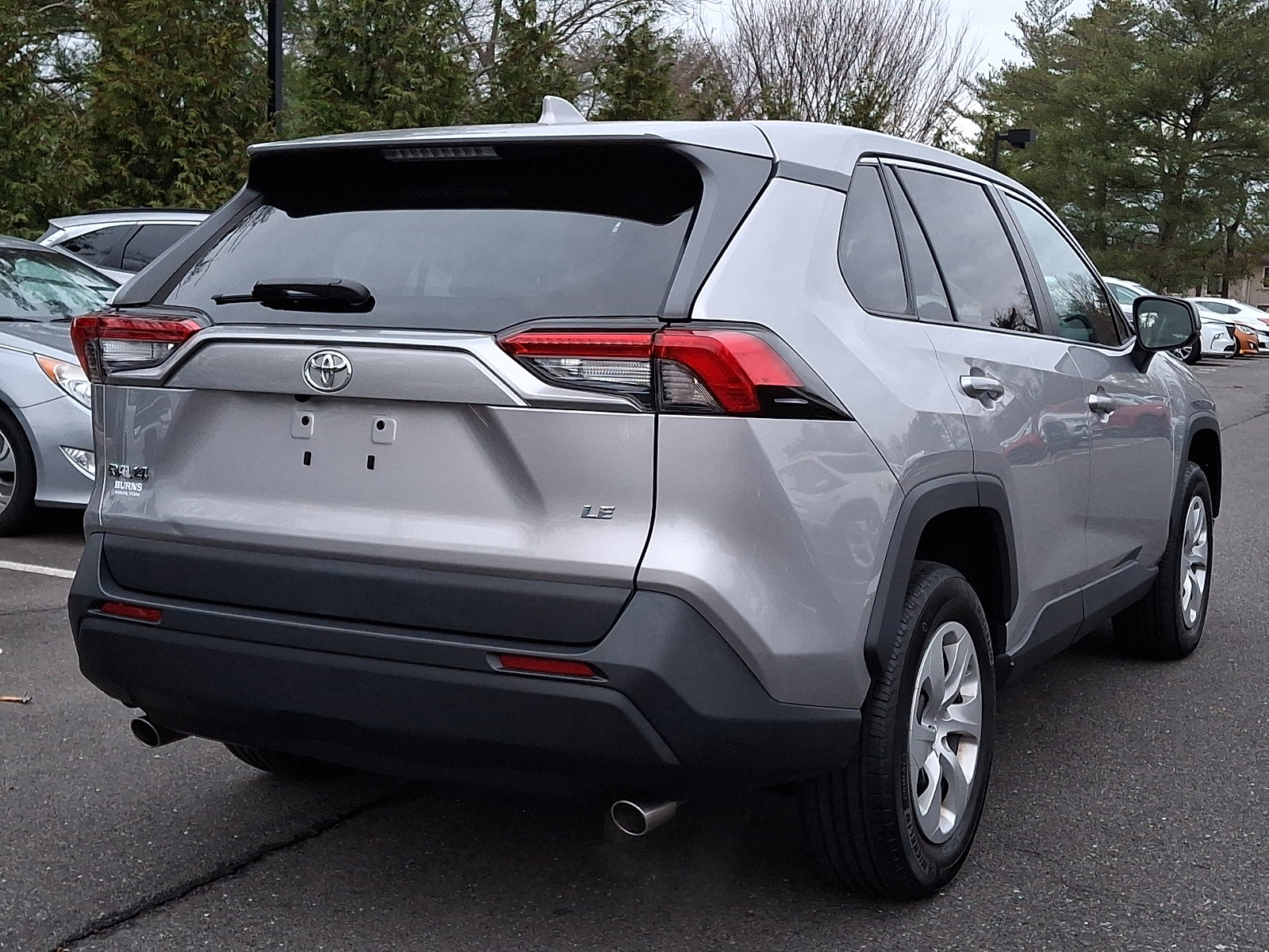 Used 2023 Toyota RAV4 LE image 6