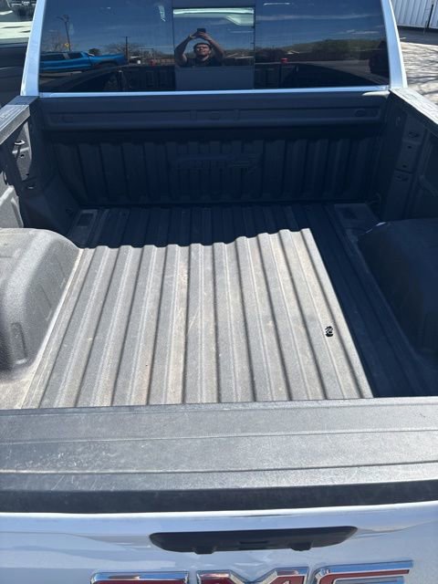 Used 2023 GMC Sierra 1500 AT4 w/ AT4 Premium Package image 33