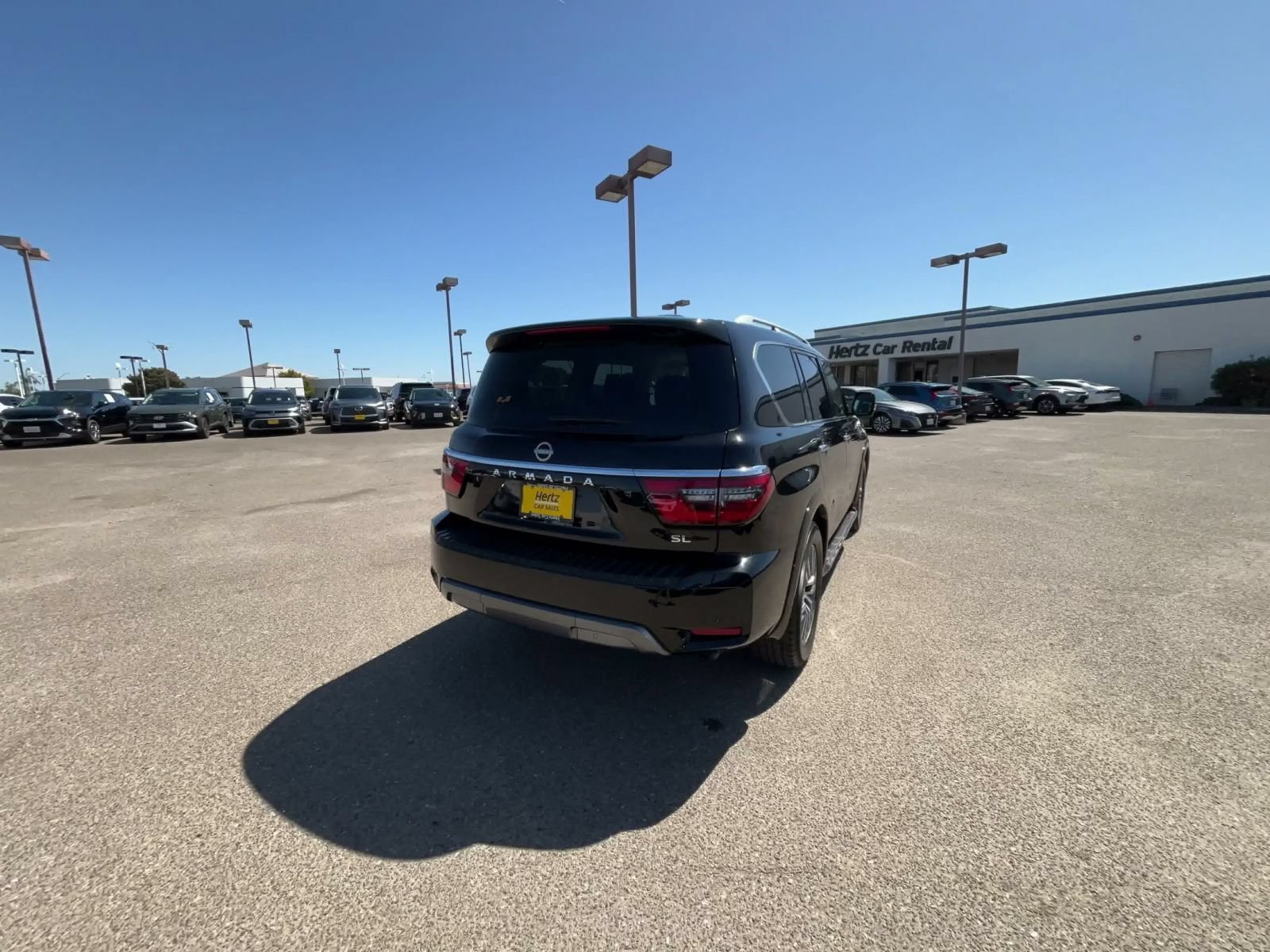 Used 2024 Nissan Armada SL RWD image 13