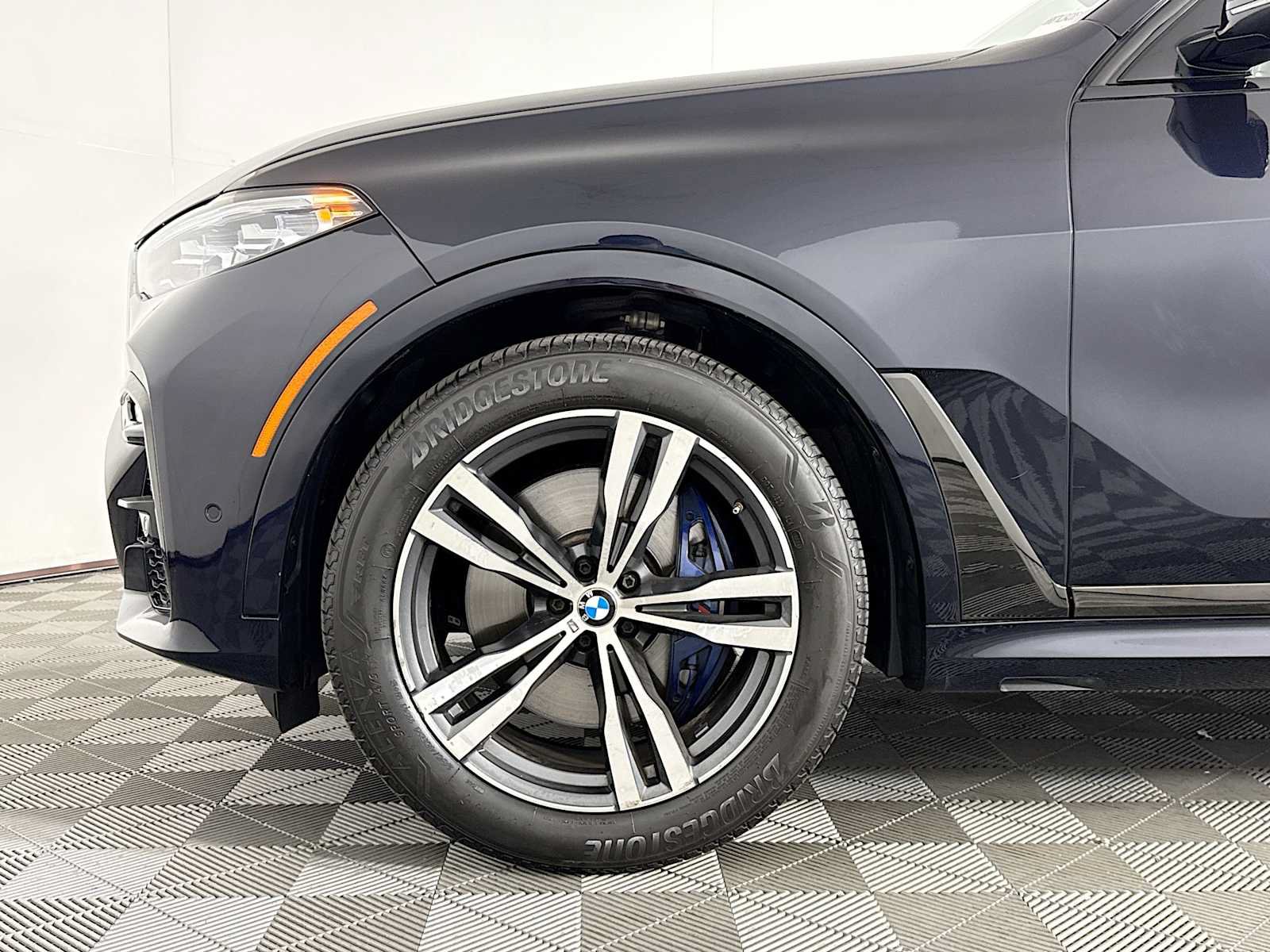 Used 2019 BMW X7 xDrive40i w/ Premium Package AWD/4WD image 29