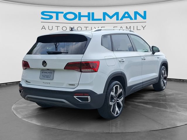 Certified 2022 Volkswagen Taos SEL w/ Panoramic Sunroof Package AWD/4WD image 5