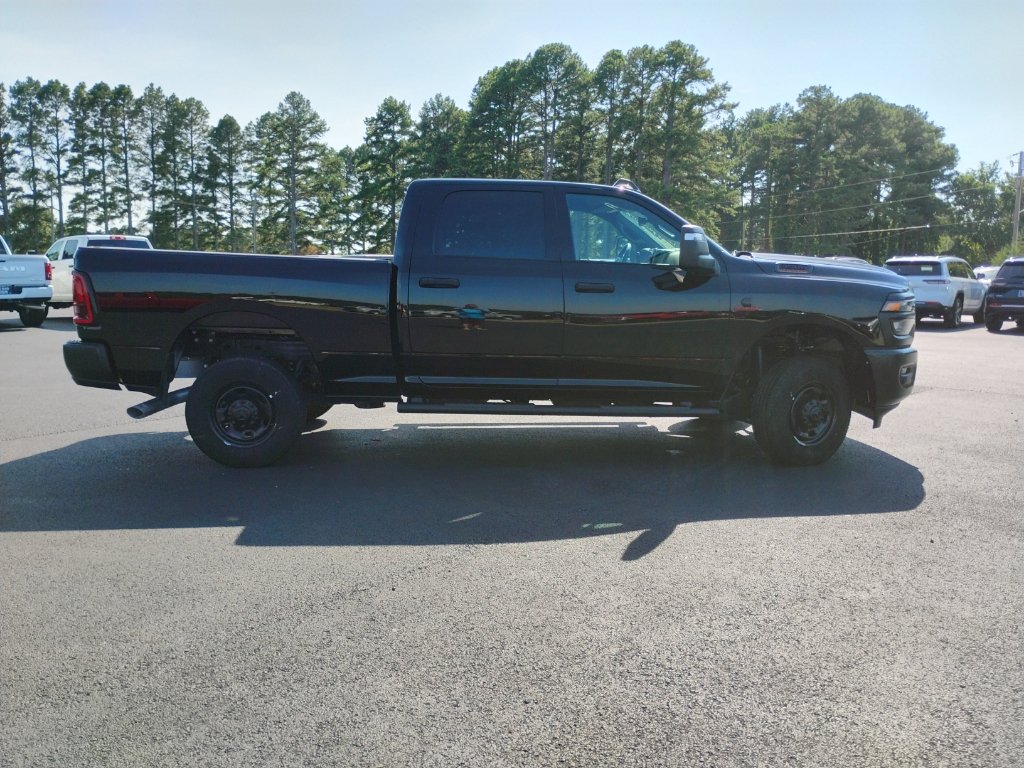 New 2026 RAM 2500 Tradesman AWD/4WD image 4