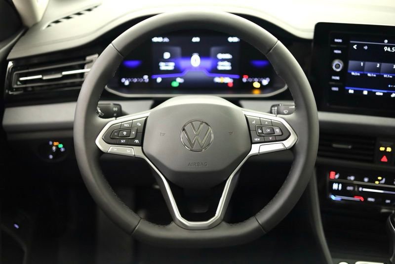 New 2026 Volkswagen Jetta SE image 13