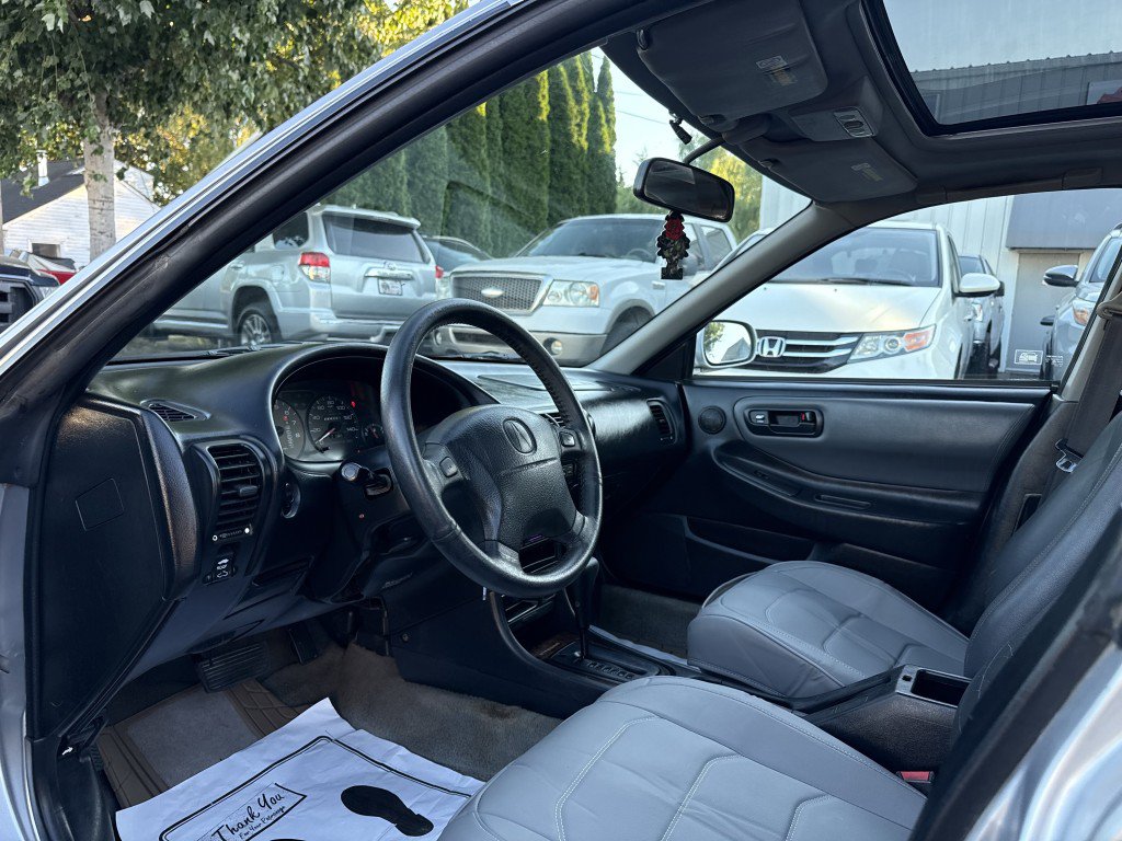 Used 2001 Acura Integra GS FWD image 16