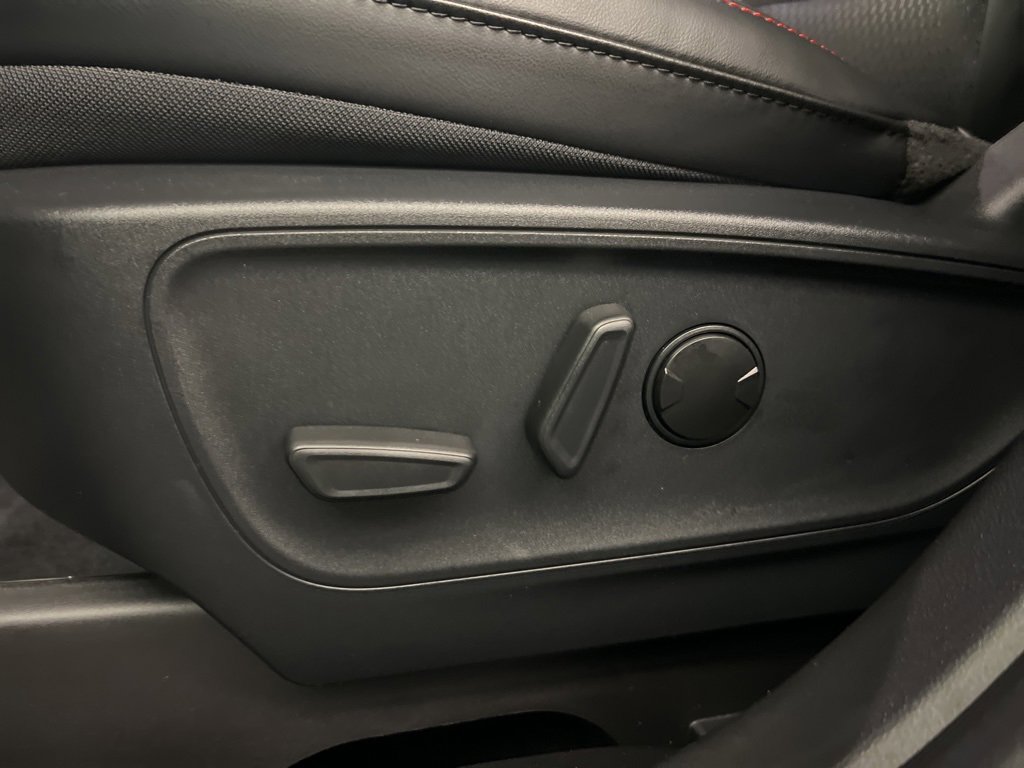 New 2026 Ford Escape ST-Line w/ Tech Pack #1 image 26