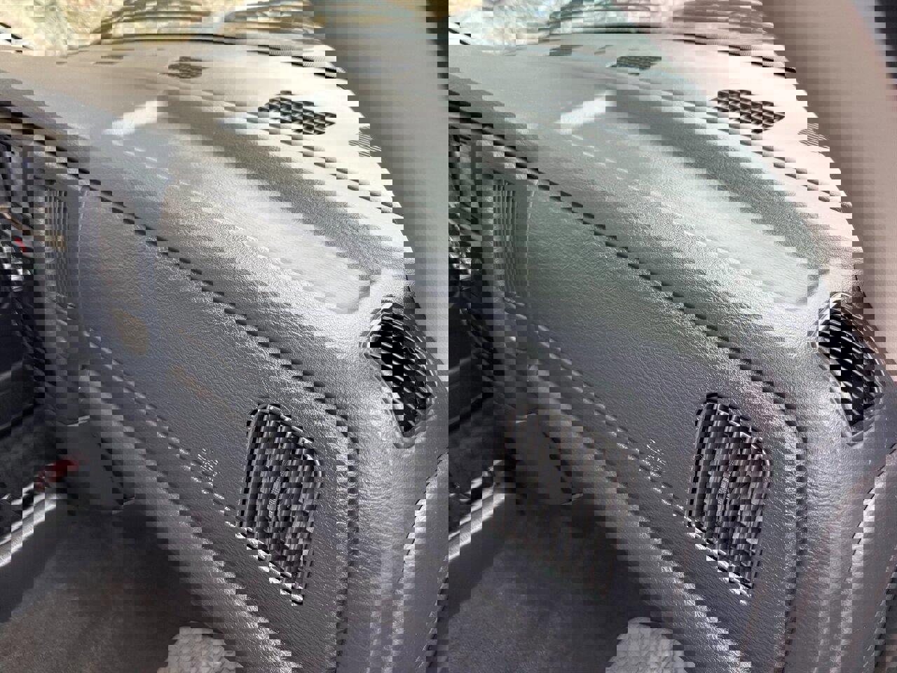 Used 2005 Dodge Ram 2500 Truck ST w/ Trailer Tow Group image 27