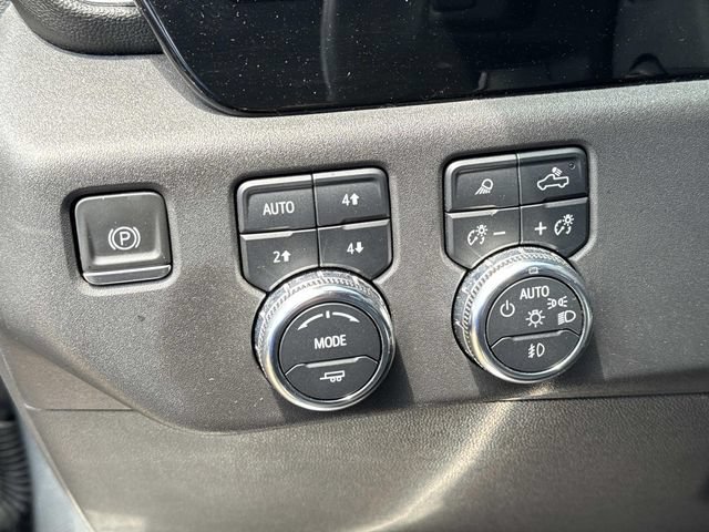 Used 2023 GMC Sierra 1500 SLT AWD/4WD image 26
