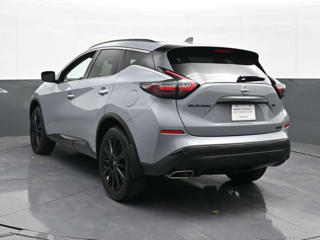 Used 2023 Nissan Murano SV w/ SV Midnight Edition Package FWD image 3