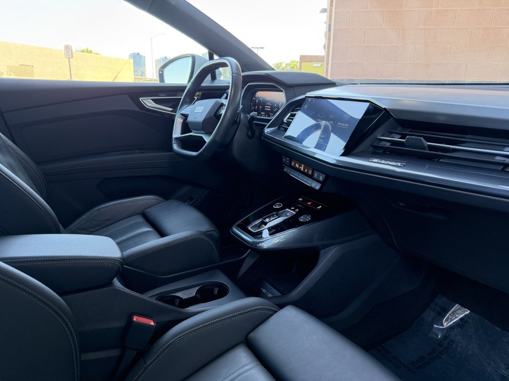 Used 2024 Audi Q4 e-tron Premium w/ Convenience Package image 38