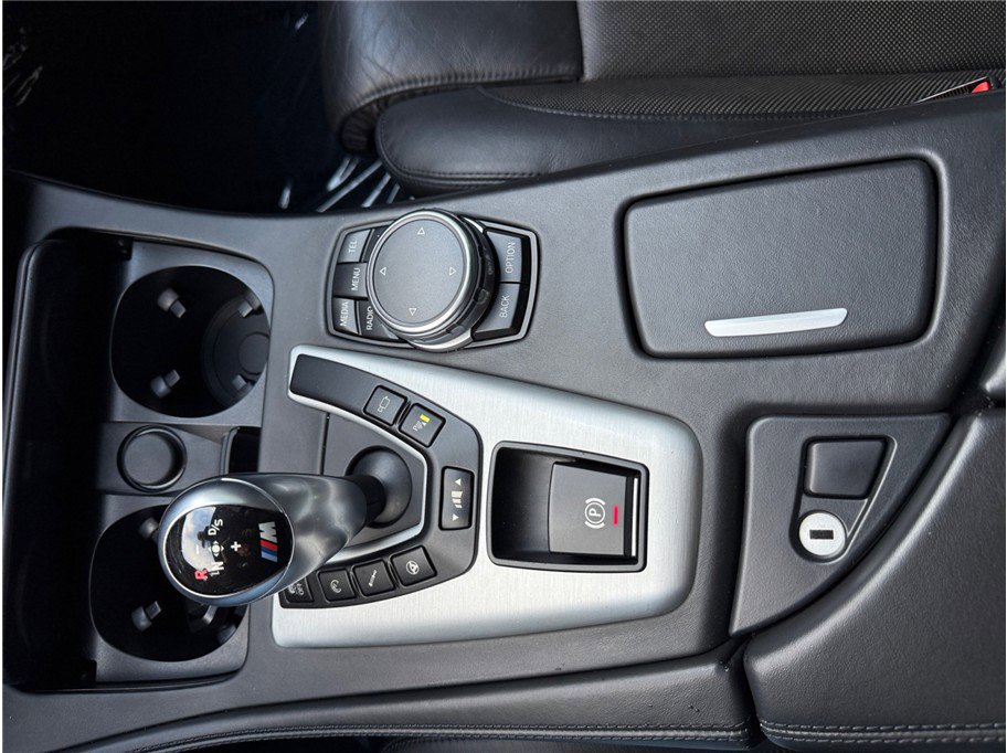 Used 2016 BMW M5 image 23