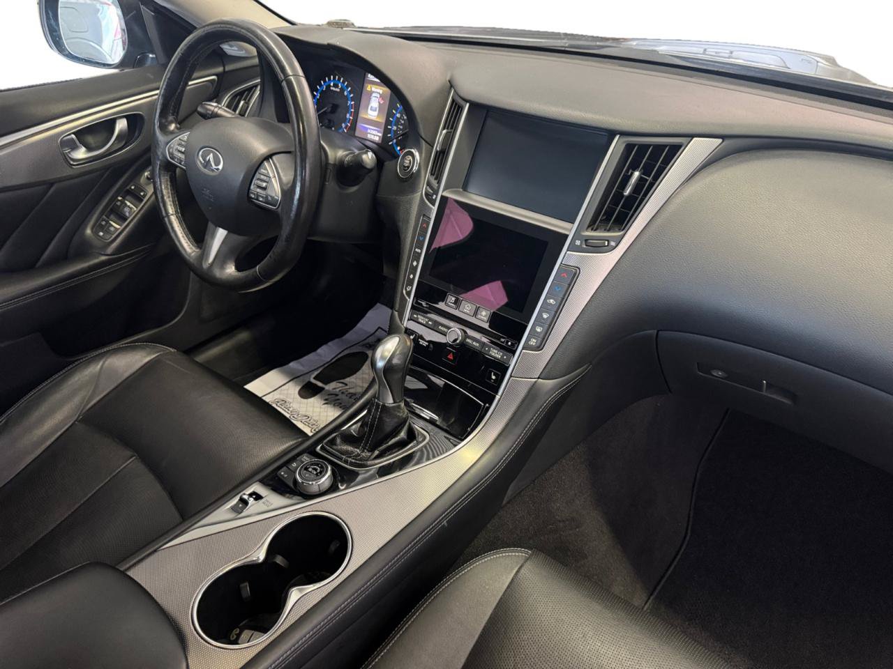 Used 2014 INFINITI Q50 AWD image 4