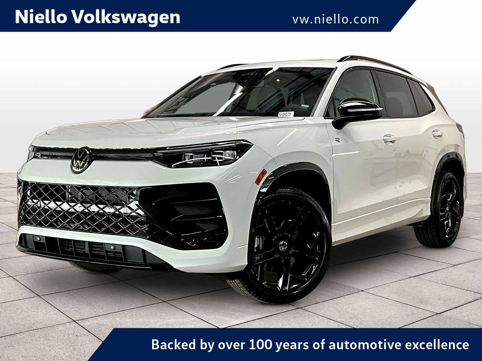 New 2026 Volkswagen Tiguan SE R-Line AWD/4WD image 1
