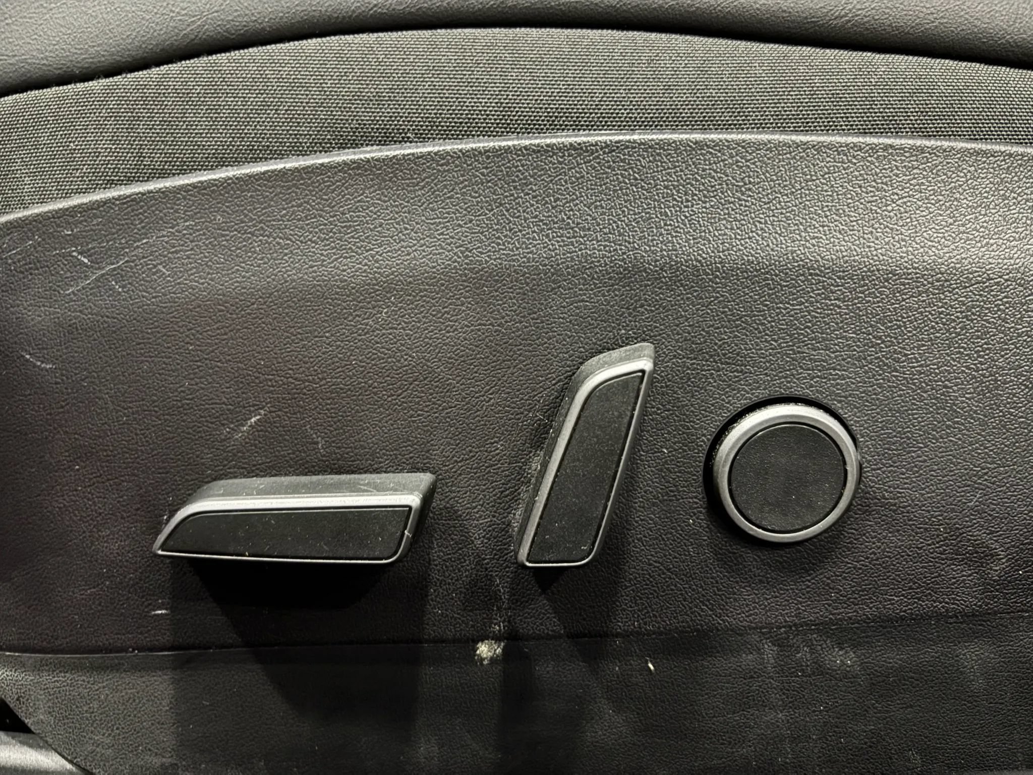 Used 2021 Tesla Model 3 Standard Range RWD image 13