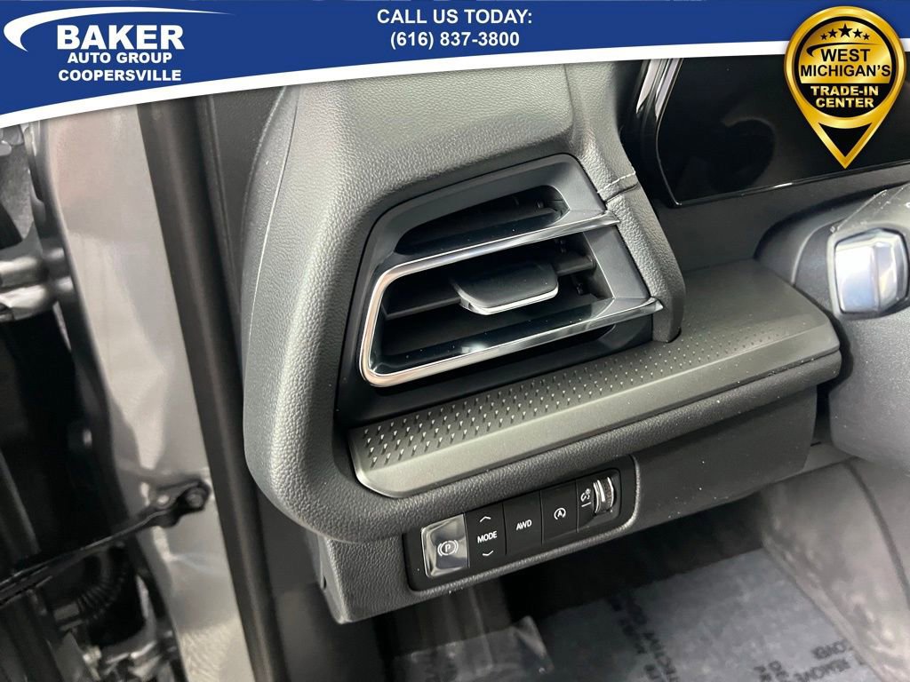 New 2026 Chevrolet Traverse LT w/ LPO, Floor Liner Package image 19