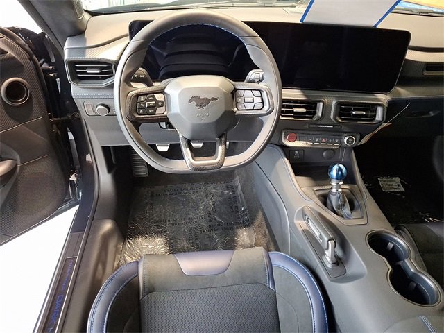 New 2025 Ford Mustang Dark Horse image 7