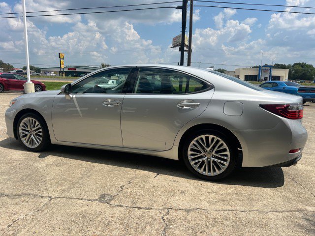 Used 2014 Lexus ES 350 w/ Luxury Package image 9