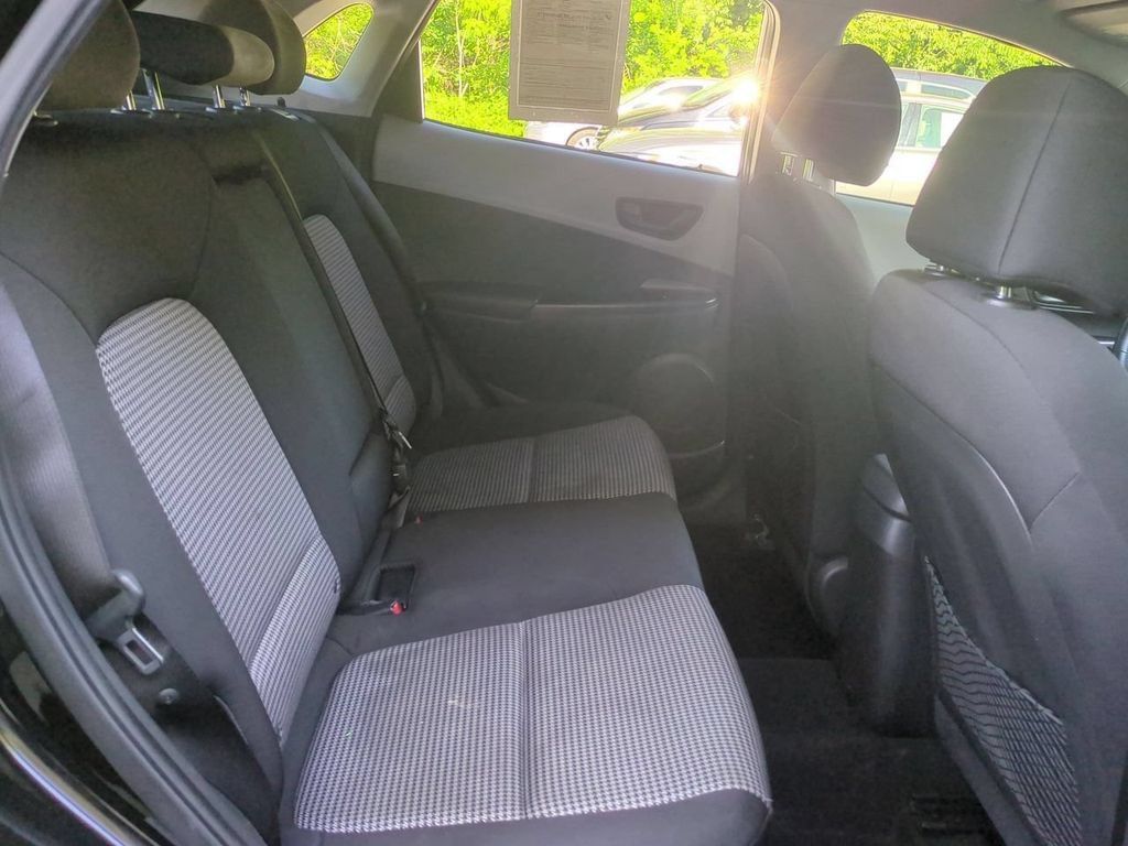 Used 2018 Hyundai Kona SEL AWD/4WD image 25