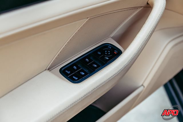 Used 2018 Porsche Panamera 4S AWD/4WD image 68