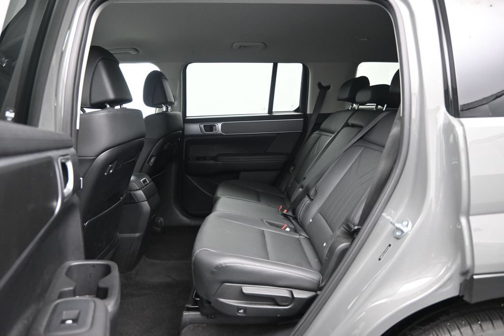 Certified 2026 Hyundai Santa Fe SEL AWD/4WD image 26