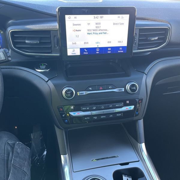 Used 2020 Ford Explorer ST image 13