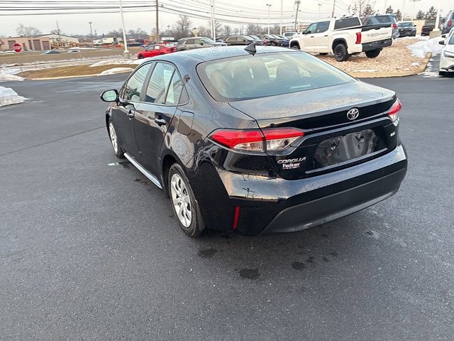 Certified 2023 Toyota Corolla LE image 10