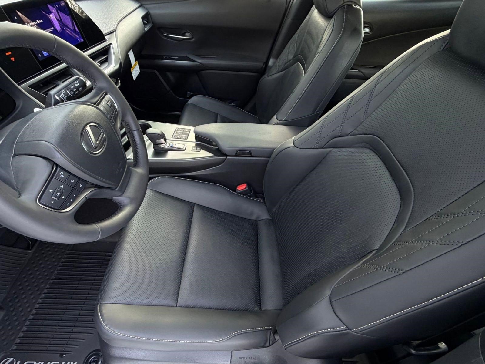 New 2026 Lexus UX 300h AWD image 5