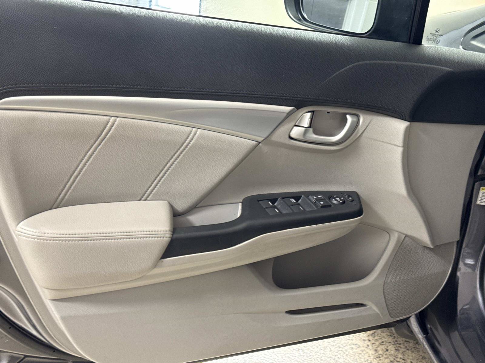Used 2015 Honda Civic EX-L image 13