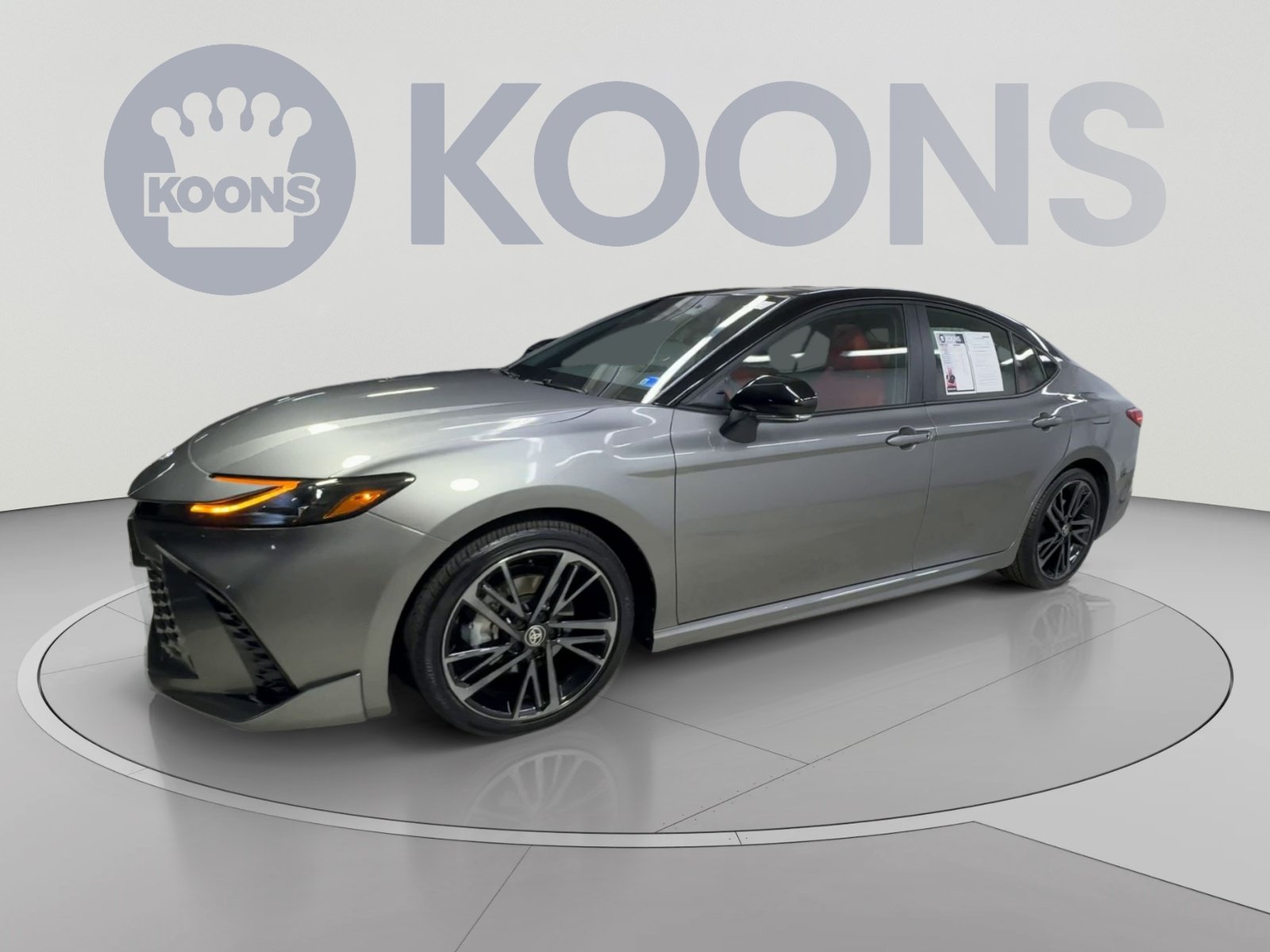 Used 2026 Toyota Camry XSE FWD image 5