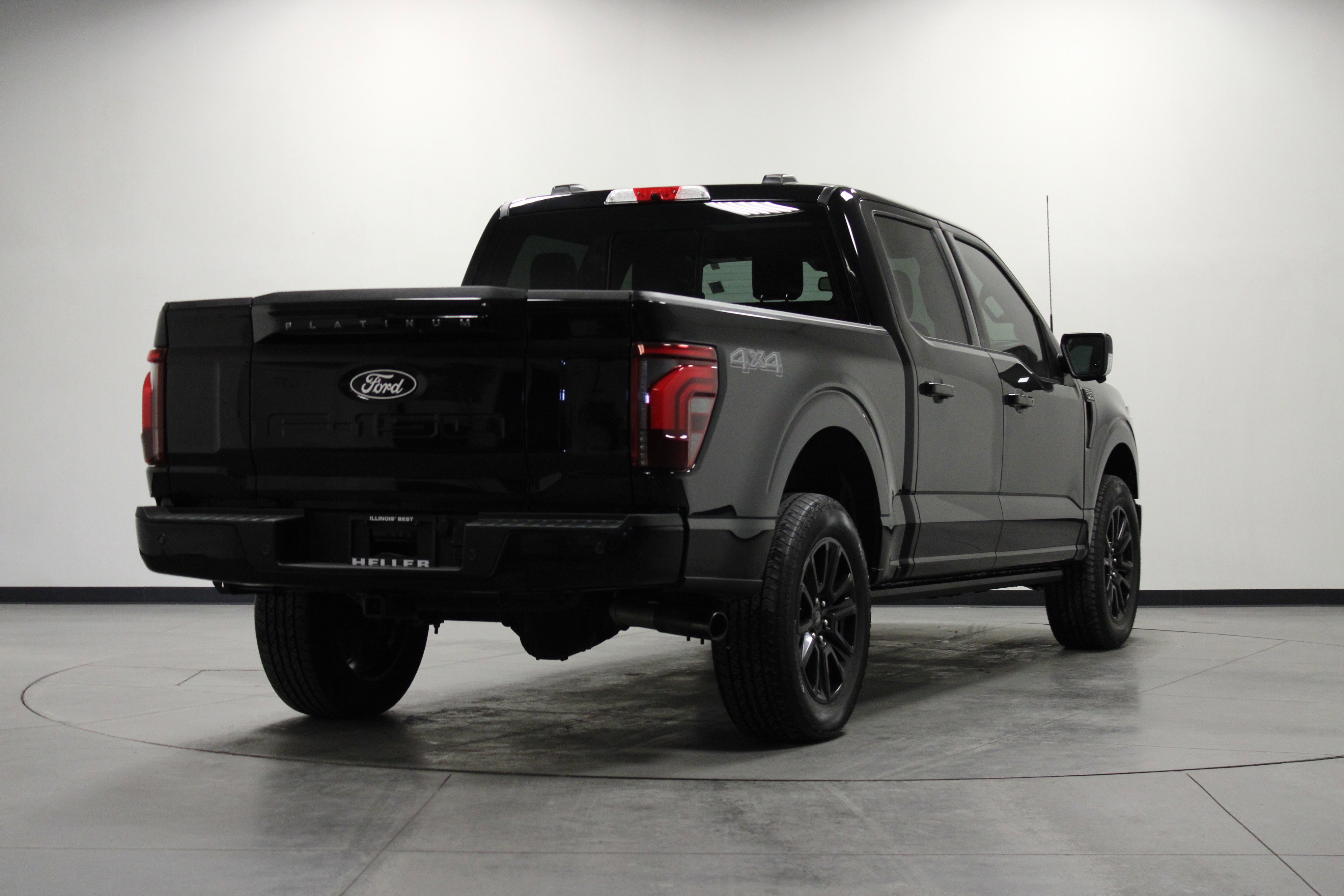 Used 2025 Ford F150 Platinum w/ Equipment Group 702A High image 4