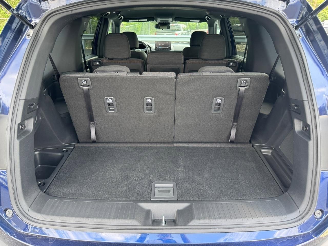 Certified 2025 Honda Pilot Sport image 5