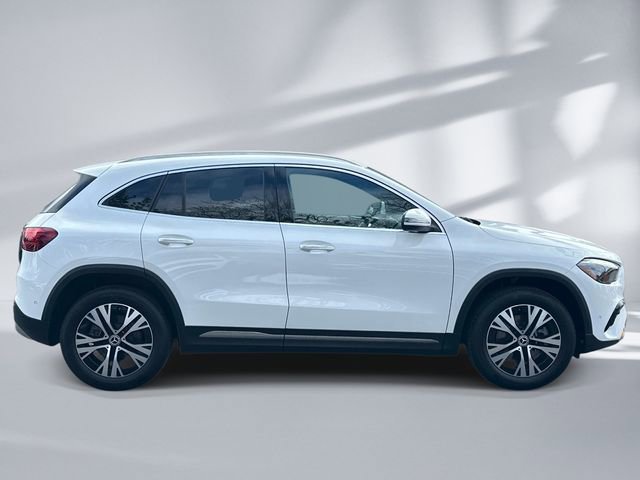 Certified 2025 Mercedes-Benz GLA 250 4MATIC image 5