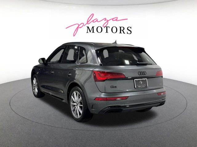 Certified 2023 Audi Q5 e Premium Plus w/ Premium Plus Package AWD/4WD image 6