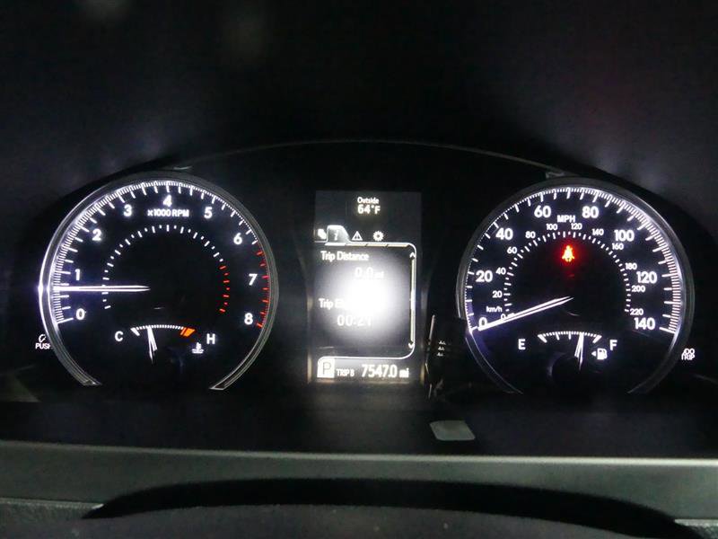 Used 2016 Toyota Camry XLE FWD image 32