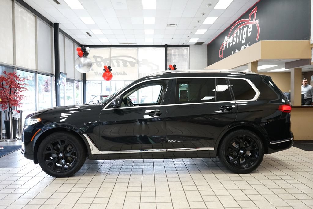 Used 2019 BMW X7 xDrive50i w/ Premium Package AWD/4WD image 3