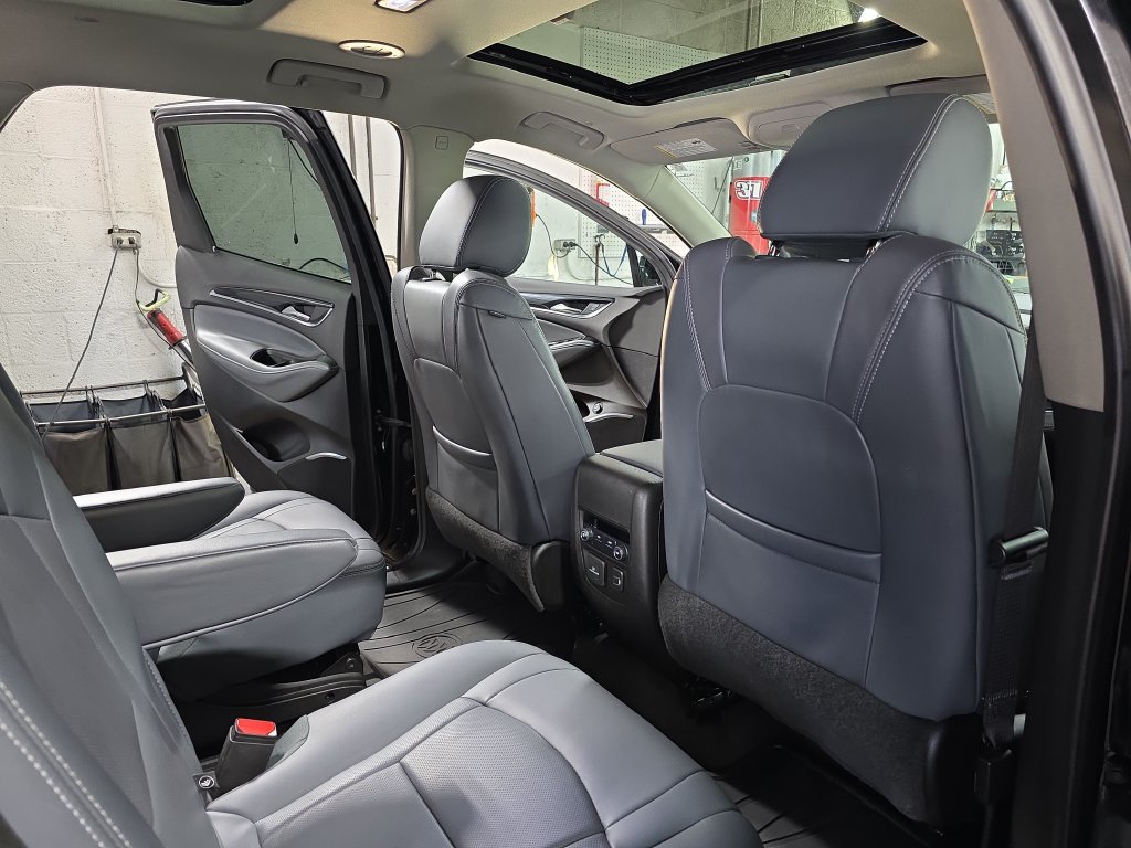 Used 2018 Buick Enclave Essence w/ Trailering Package FWD image 13