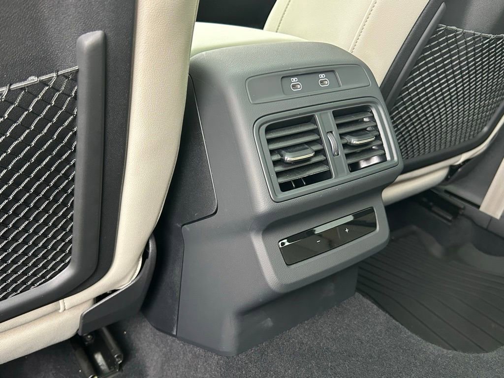 Used 2025 Audi Q5 Premium Plus w/ Premium Plus image 65