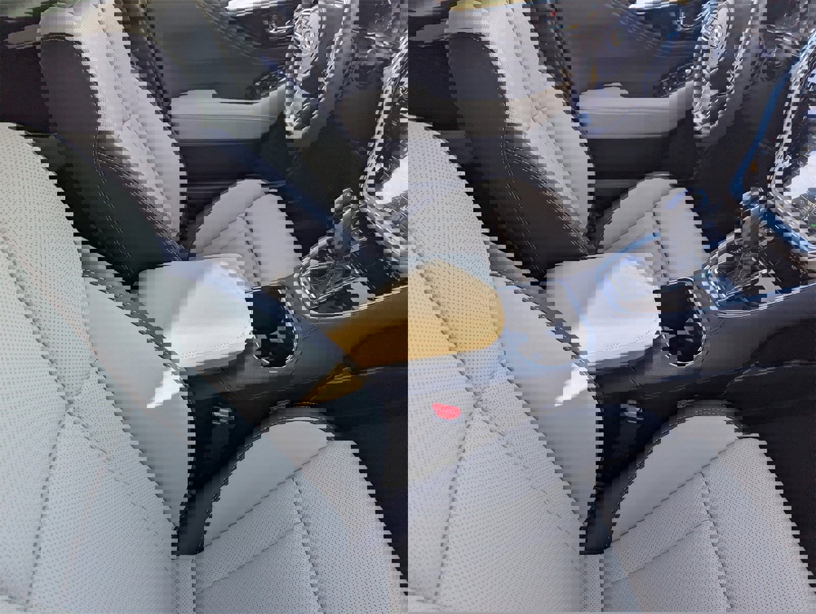 Used 2023 Subaru Outback Limited image 11