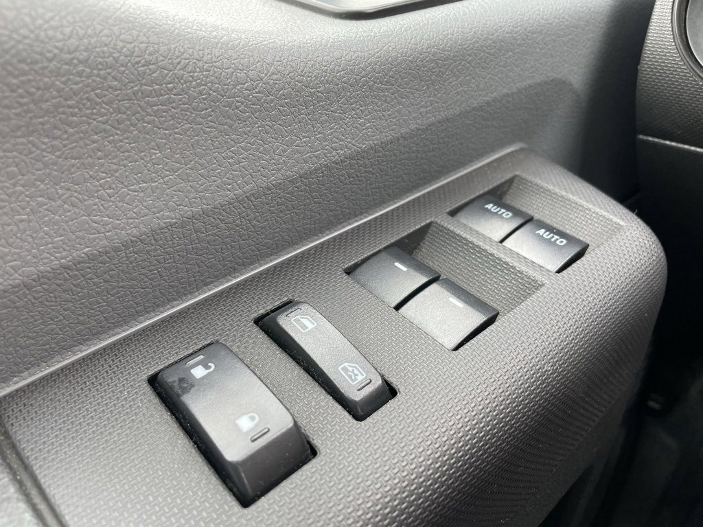 Used 2016 Ford F250 XL w/ Power Equipment Group image 19