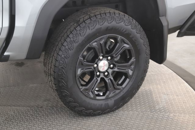 Used 2024 GMC Canyon Elevation w/ Convenience Package image 14