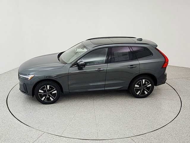 New 2026 Volvo XC60 B5 Plus w/ Protection Package Premier image 20
