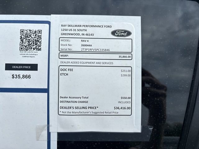 Used 2023 Toyota RAV4 XLE image 2